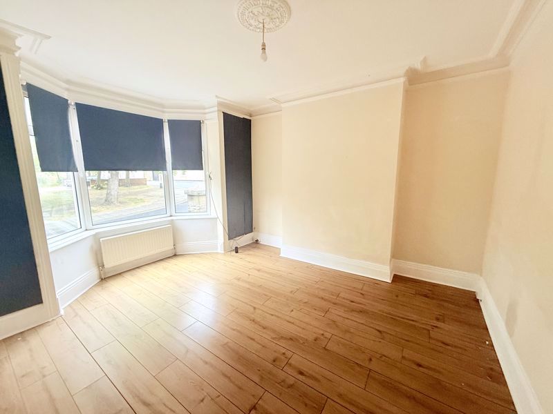 living room- click for photo gallery